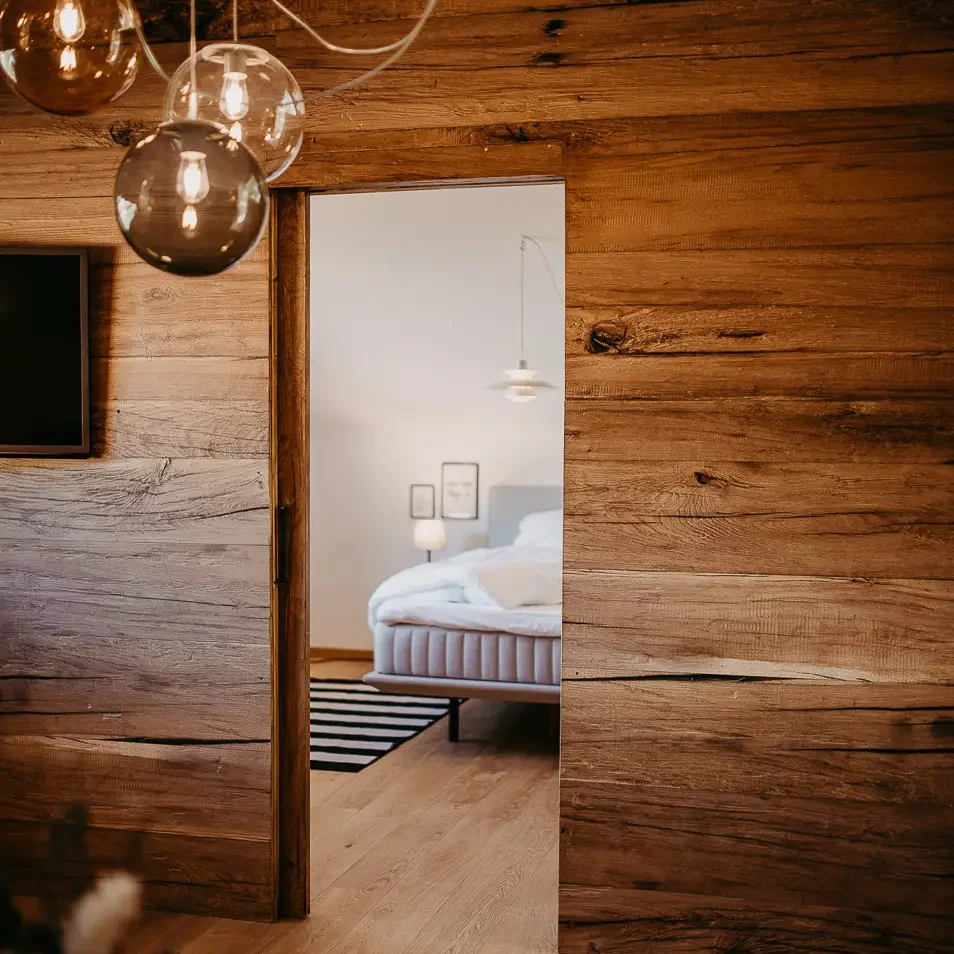 Blick ins große Schlafzimmer Nr. 1 im Obergeschoss
